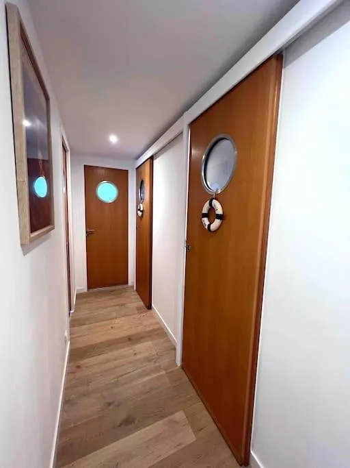 Le Greco : Apt 6 Prs, 3 Ch, Parking, Clim Antibes France